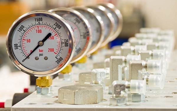 Đồng hồ đo áp suất là gì? 5 Lưu ý khi chọn mua đồng hồ đo áp suất